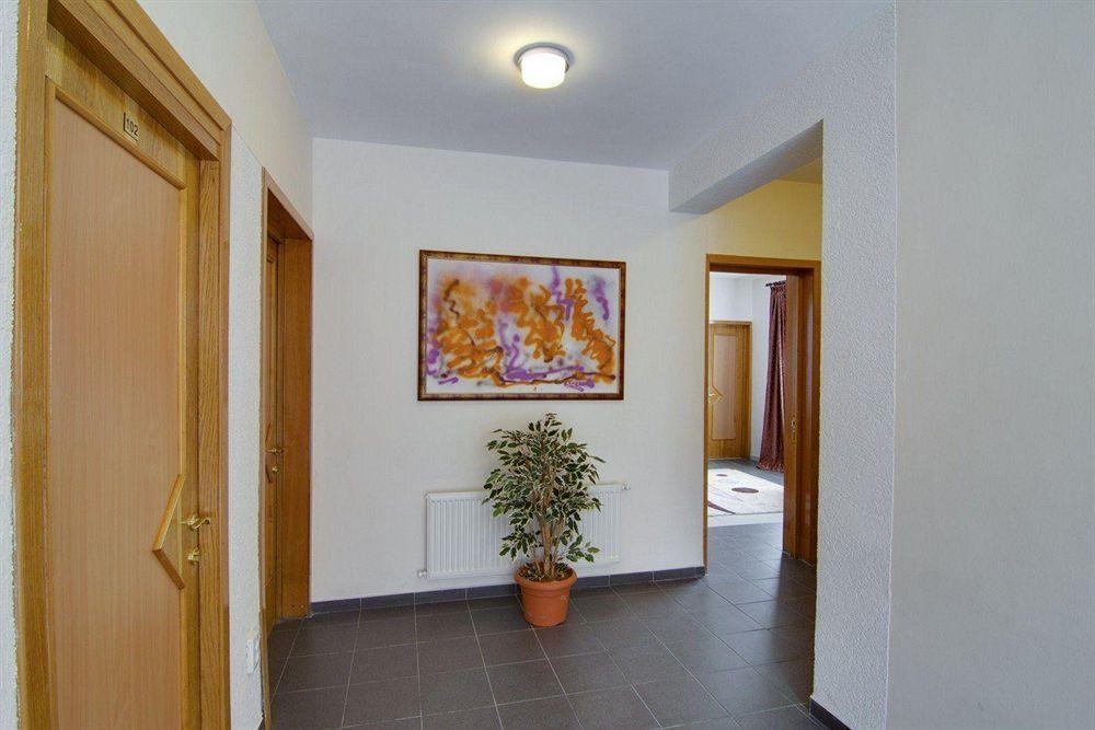 Tranzzit 3* Bucarest