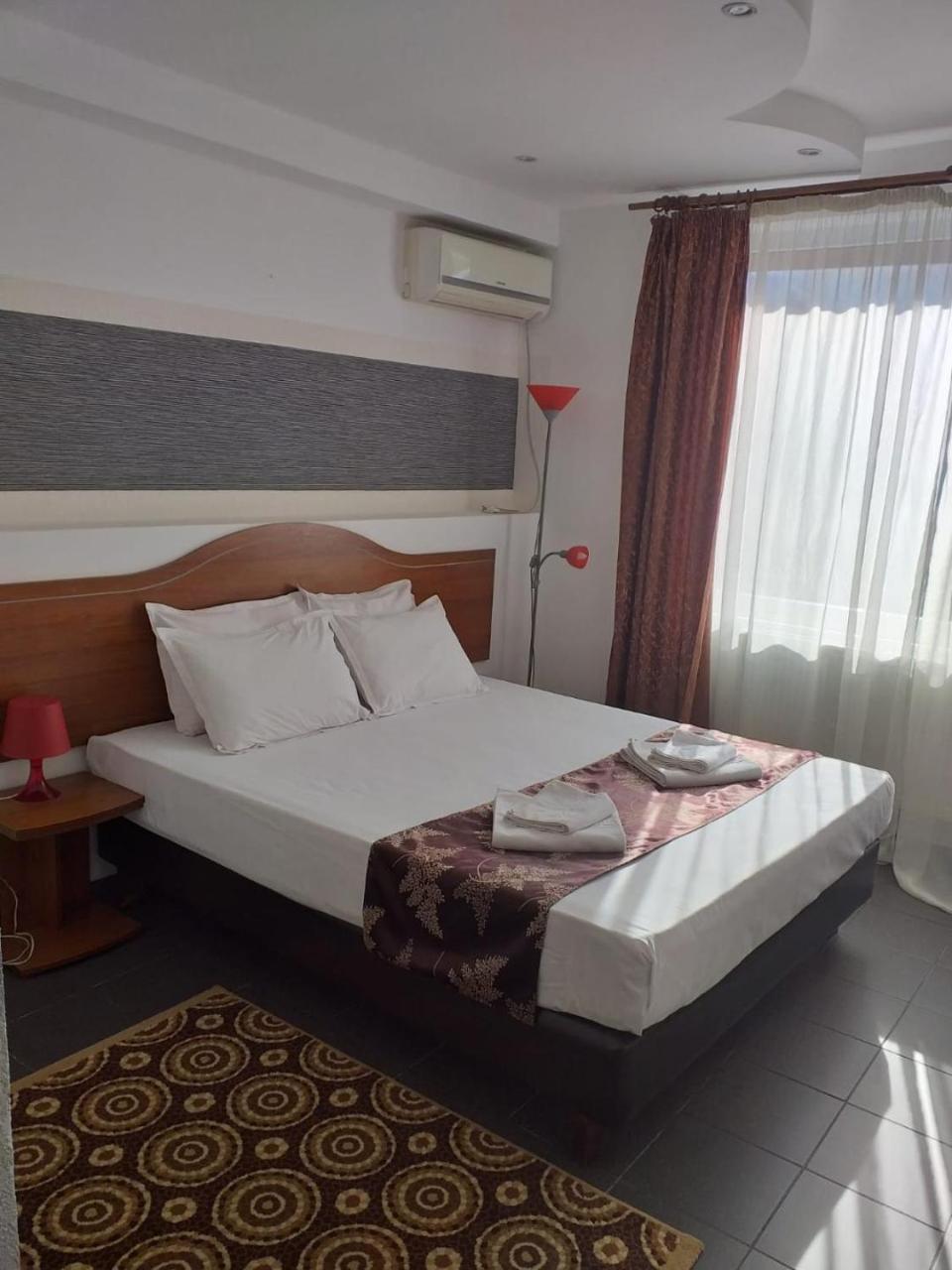 Hotel Tranzzit Bucarest